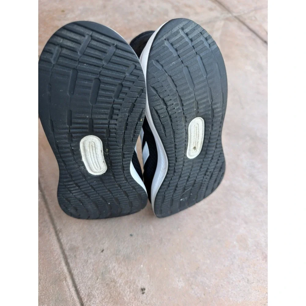 adidas Runfalcon 5 Youth Black White Running Shoes Size 6 IE8589 Cloudfoam